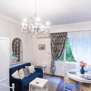 Apartment Center Designer 1 Minute To Ndk&vitosha By Flat Mаnager, Sofia