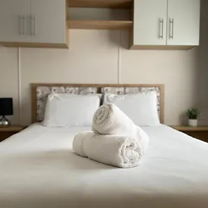  Lodge Yorkshire With Hot Tub United Kingdom