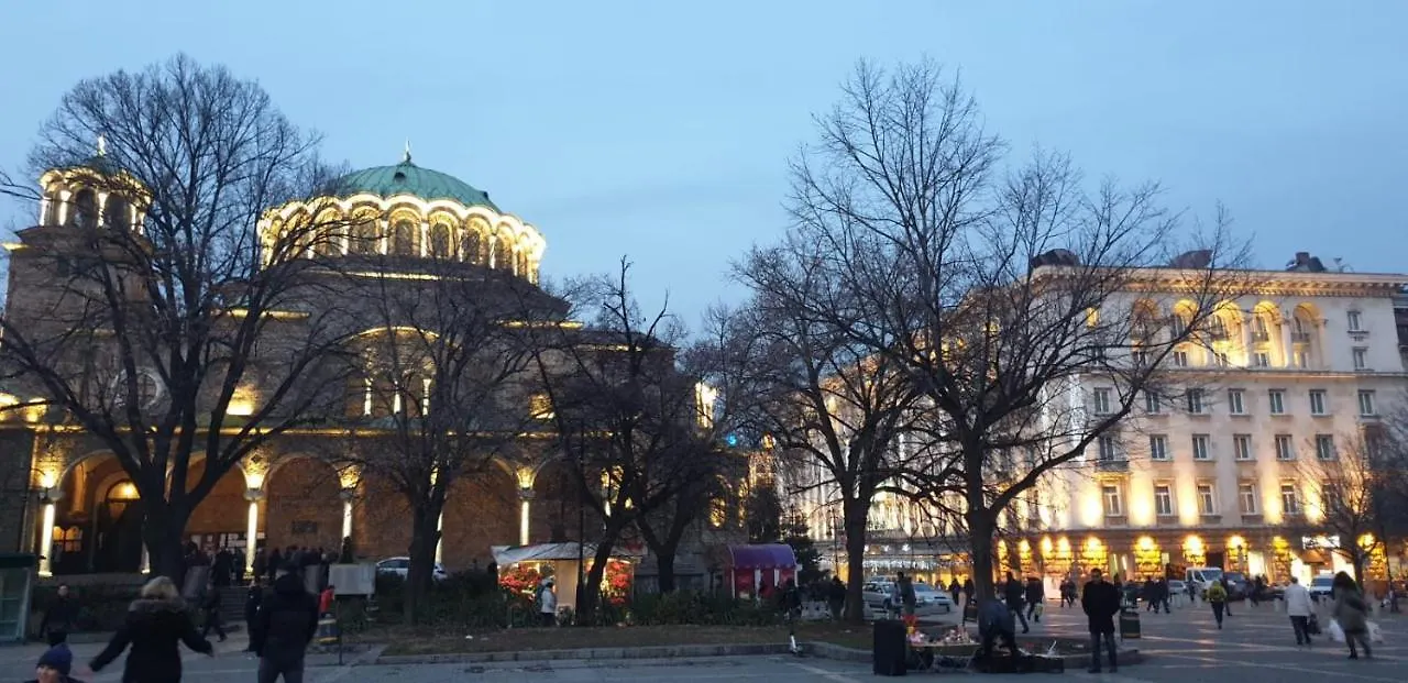 Center Apartment With Amazing View Sofia